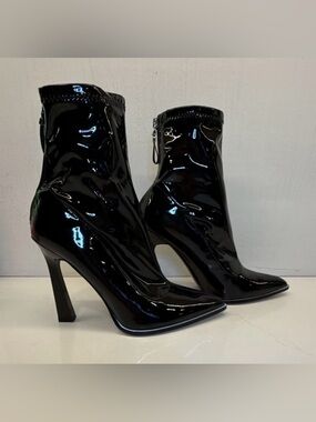 Aldo Black Patent Pointed Ankle Boots with Side Zip